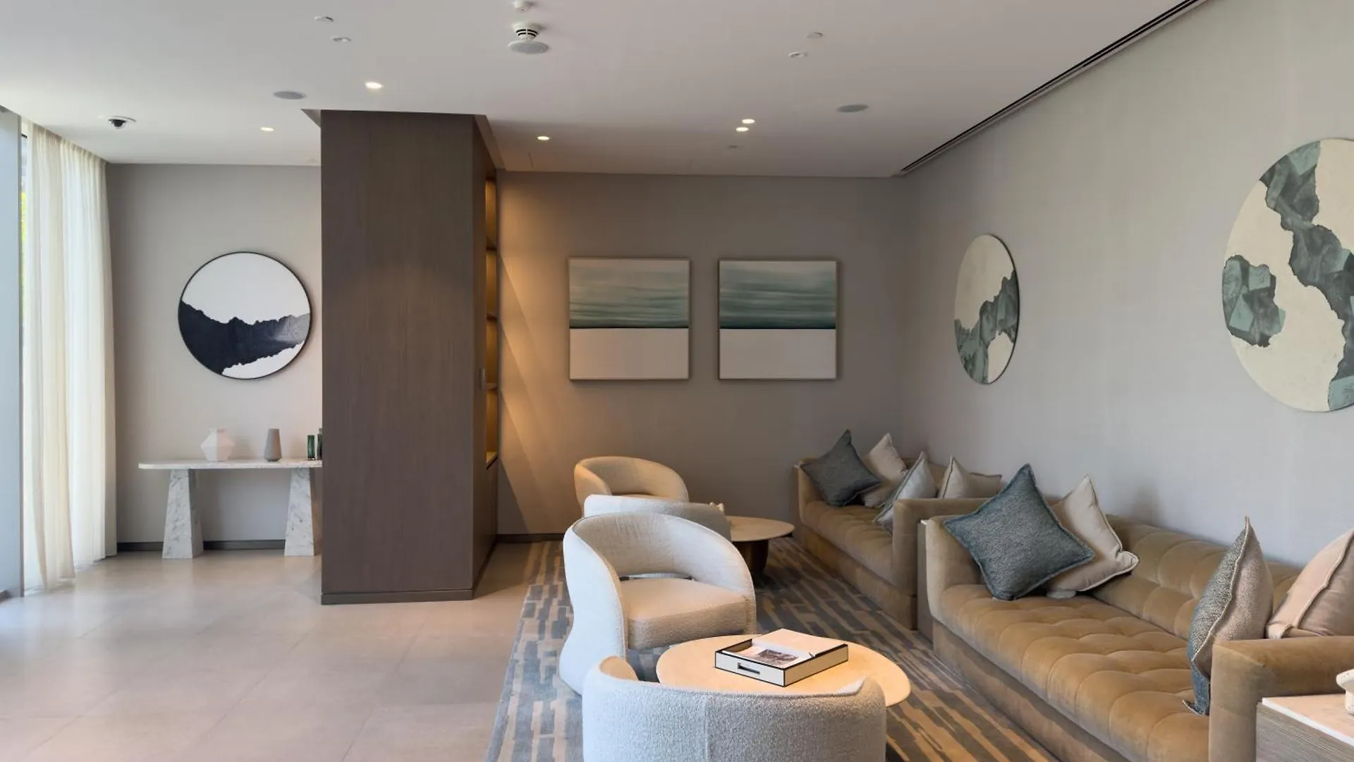 Nasma - Sky-High Chic Luxe 1-Br In Downtown Dubai Apartment United Arab Emirates